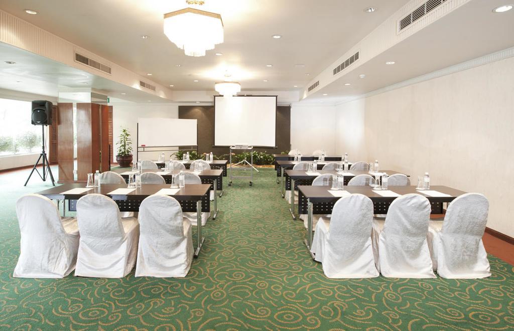 Dorsett Grand Labuan Hotell Exteriör bild
