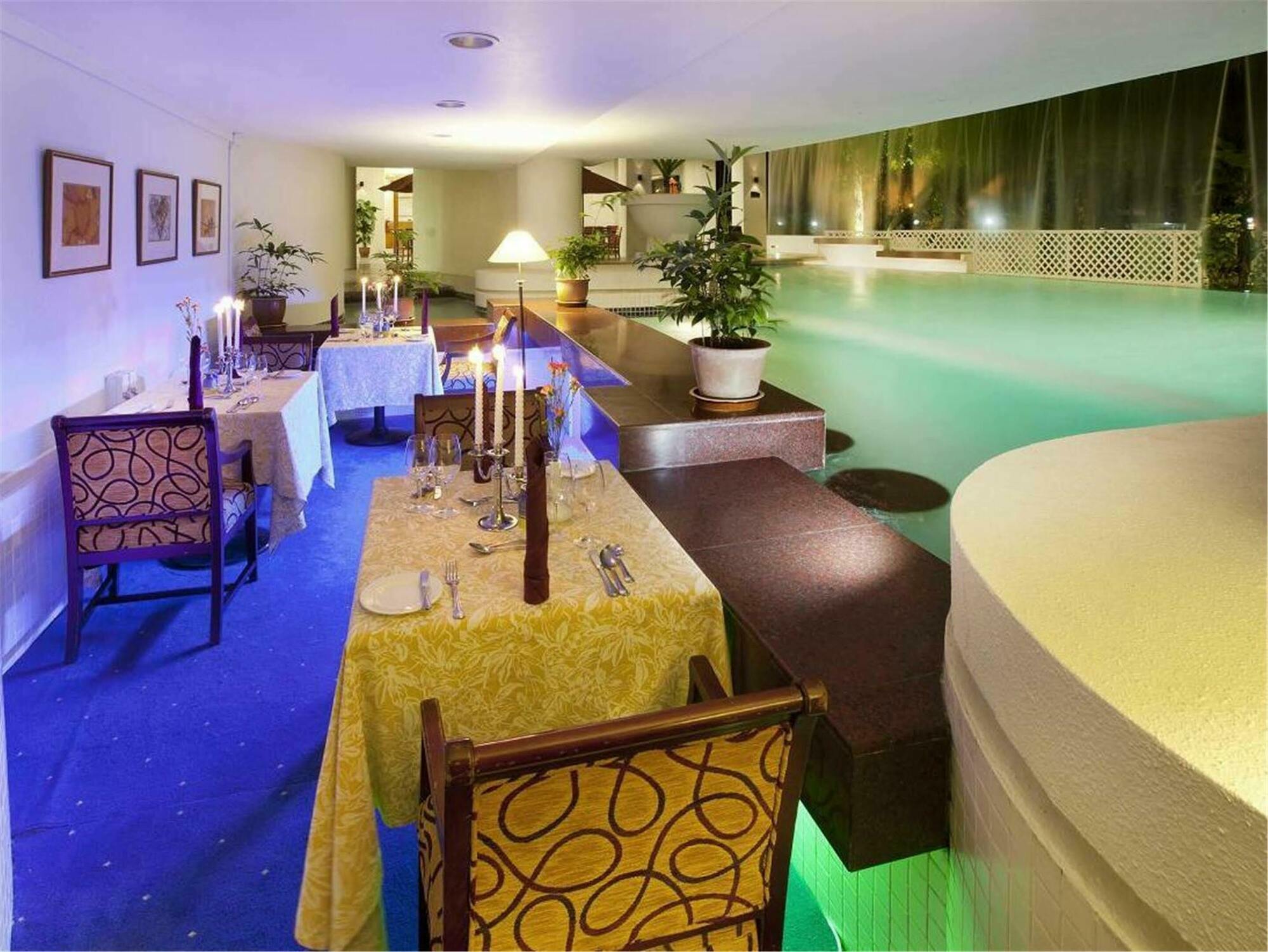 Dorsett Grand Labuan Hotell Exteriör bild